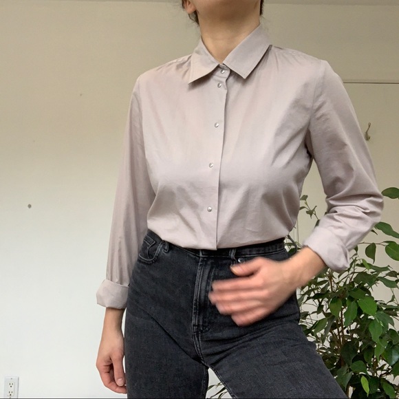 ⚡️3/$30⚡️Funky Button Down Shirt - Picture 2 of 3